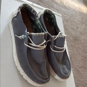 Hey Dude Women’s  Gray Casual Shoes